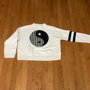 EUC BP. Sweater